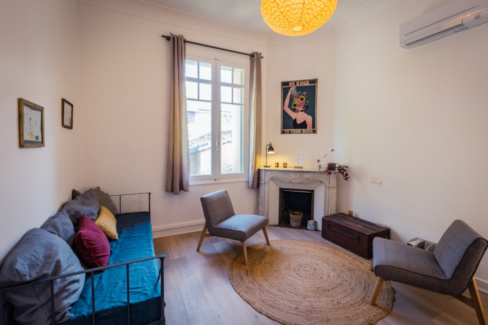 Consultation avec un Kinésiologue proche de Canet (34800)